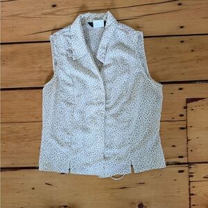 Tailor B. Moss Cream Patterned Sleeveless Blouse